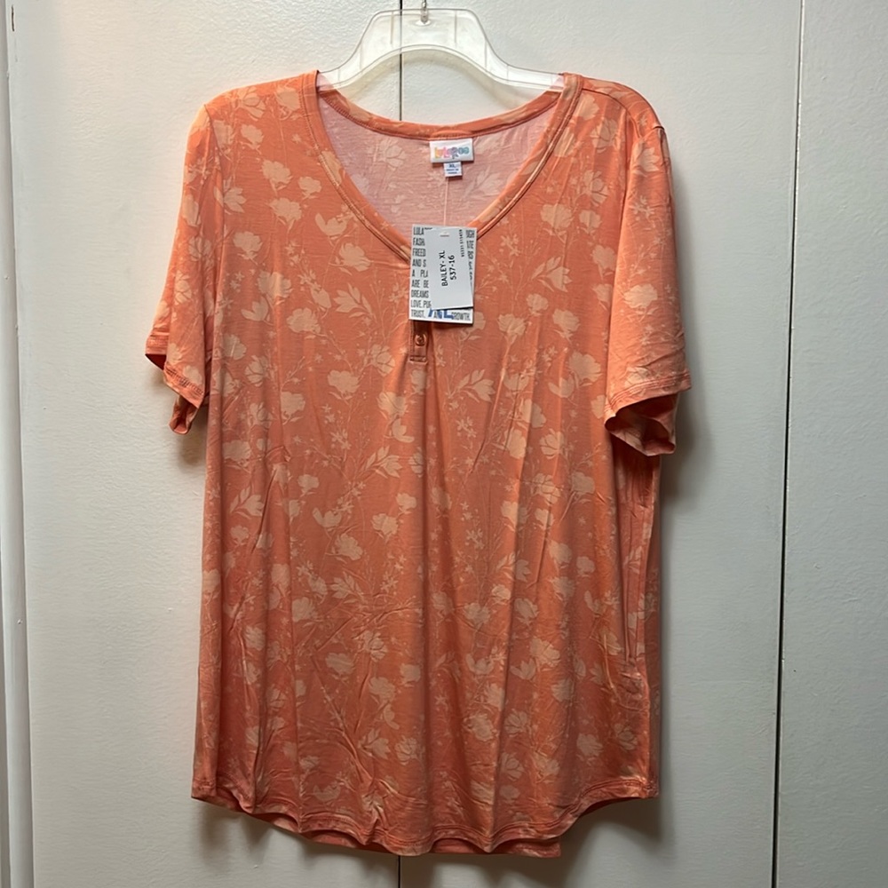 Lularoe Bailey